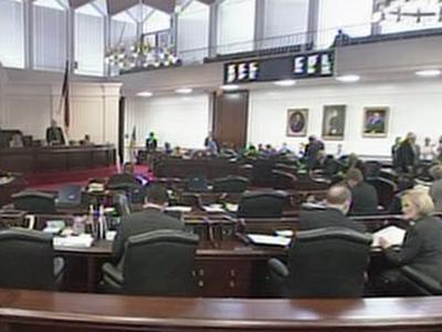 State Senate approves smoking ban