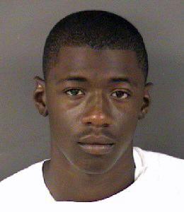 Jabesh Clarence Reid - mug shot 8/3/09 - teen wanted in rash of home break-ins surrenders