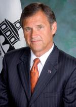 Tony Chavonne, Fayetteville mayor