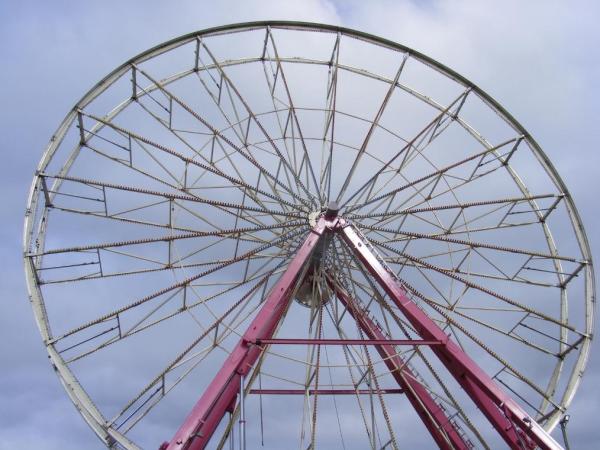Ferris Wheel Sans Seats