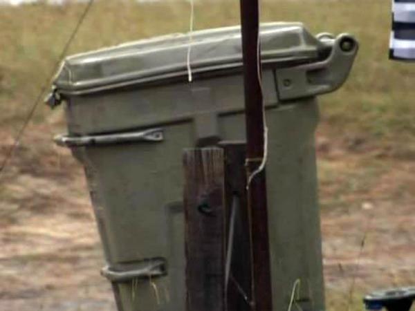 Garbage can yields clue in girl's disappearance