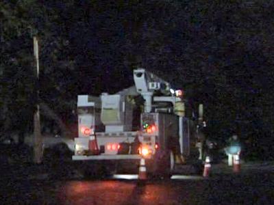 Downed tree causes gas leak in Raleigh