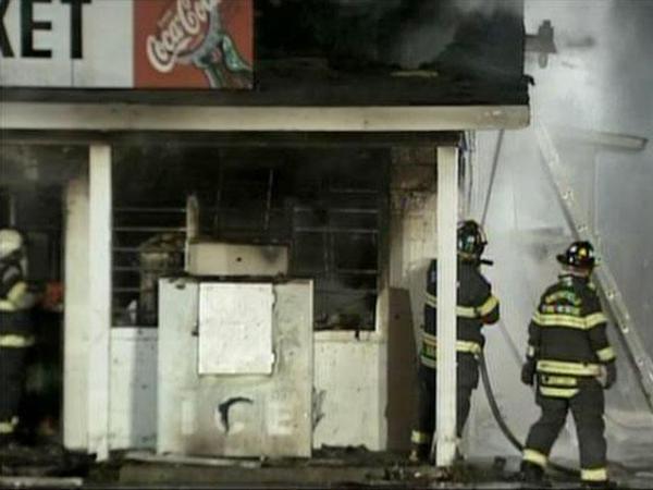 Fires damage convenience store, displace family