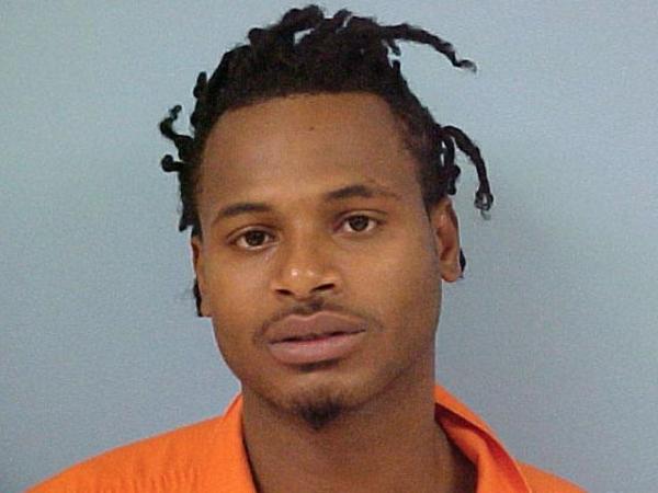 Lionel Maurice Martin - mug shot 12/19/09 - Probationer wanted for stalking caught after Crime Stoppers tip