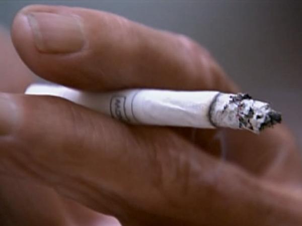 Smoking ban now in force in bars, restaurants