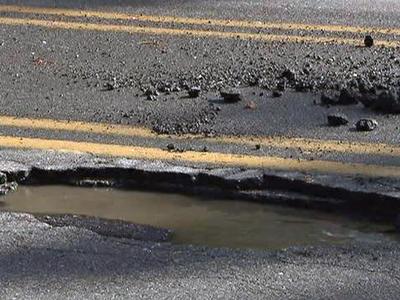 Drivers can report potholes