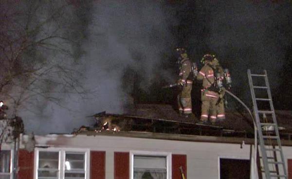 Fire damages north Raleigh house