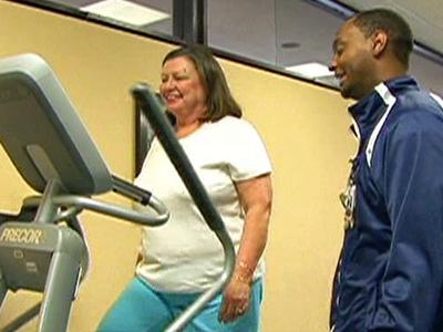 Woman loses weight in Duke program