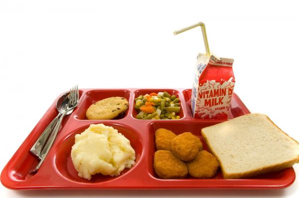 03/01: Tests show school lunches high in sodium