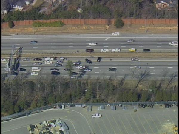 Police chase ends on I-85