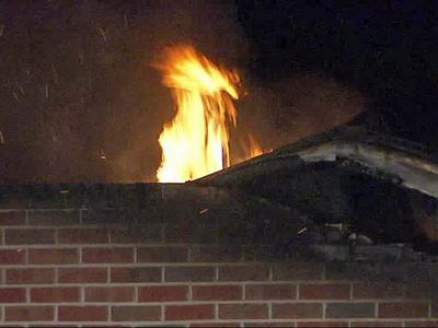 Fire destroys Wayne County business