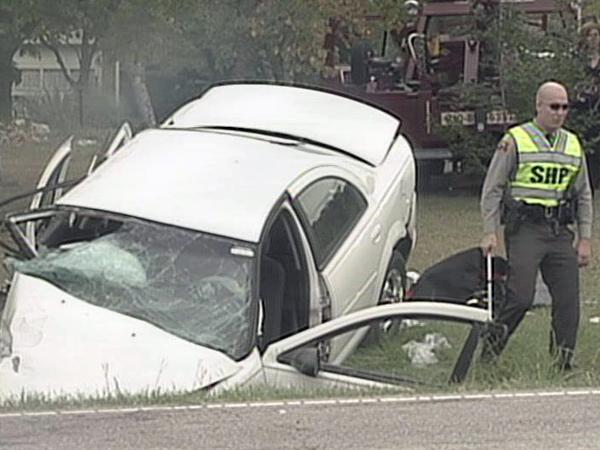 Man killed in Harnett County crash