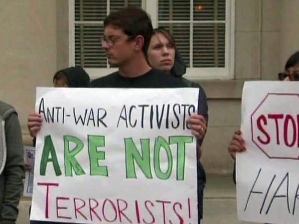 Anti-war activists protest FBI questioning