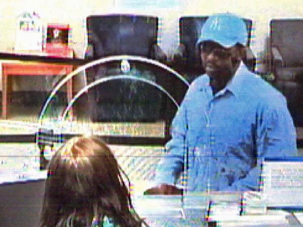 Durham police search for suspects in two Suntrust bank robberies
