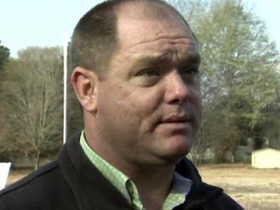 Cumberland deputy pulls pets, holiday gifts from burning home