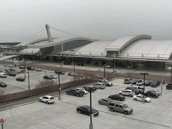 Early morning flights cancelled at RDU