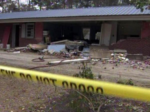 Meth lab explodes in Dudley motel