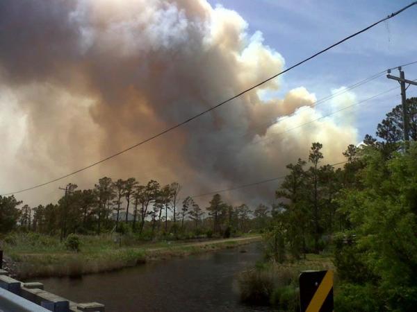 Air pollution from coastal wildfire extends to Triangle