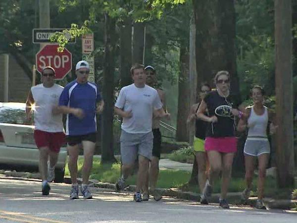 Raleigh running club sweats through the heat