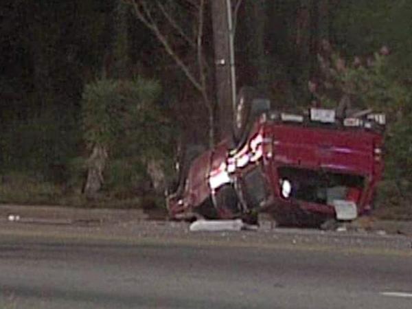 One person died in a crash on Rosehill Road near Hickory Hill Road in Fayetteville early Saturday.